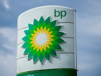 Venezuela inks gas deals with BP, two other foreign companies