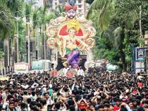 India temple stampede kills seven: authorities