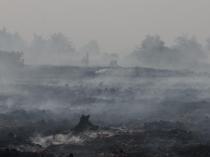 Firefighters pushing to ‘encircle’ Belgian fire