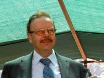 Probe deepens into death of former religious leader