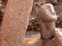11,000-year-old sculpture found in Karahantepe