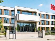 Türkiye orders local private schools to drop foreign names