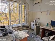 Kherson residents urged to flee as Russian attacks intensify