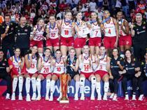 Turkish women retain European volleyball title