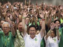 Japans Okinawa ousts anti-US base governor