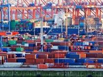 Türkiye’s exports hit record $211 billion in January-September