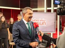 Minister Yusuf Tekin visits Demirören media high school