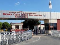 Özel visits İmamoğlu in prison after three months