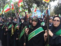 Iranian volunteers receive weapons training amid war fears