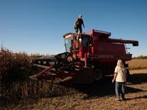 Fuel, fertilizer costs strain US farmers support for Republicans in midterms