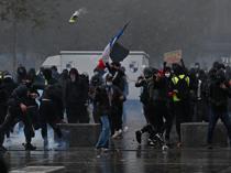 PM calls for curfews in France as govt grapples with unrest