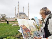 24 artists from Balkans paint historic Selimiye Mosque in Edirne