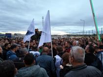 Turkish truckers halt border crossings over Schengen limits