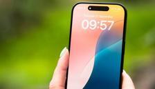 Apple iPhone’ları “bölecek”