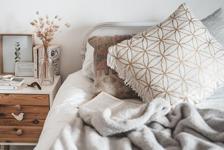 Yatak Odanızı Anında Aydınlatacak ve Güzelleştirecek 7 Öneri