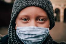 Çocuklarda azalan solunum yolu enfeksiyonlarının sebebi maske kullanımı mı?
