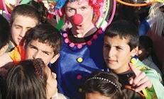 Mardin’in sokakları kültür karavanıyla renklendi Mardin’in sokakları kültür karavanıyla renklendi