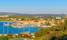 Ege’nin deniz kokan sakin köyü Ege’nin deniz kokan sakin köyü