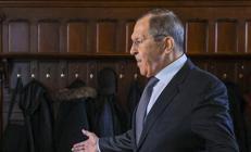 Lavrov açıkladı: Ukraynaya silah sevkiyatı meşru hedef olacak
