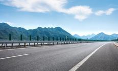 Otoyollarda yeni hız sınırları yarın devreye giriyor