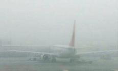 İstanbula sis çöktü: Hava ulaşımında gecikmeler yaşanıyor