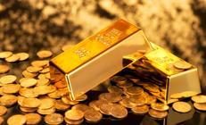 Altın yeniden rekor kırdı