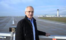 Bakan Uraloğlu açıkladı: Yolcu trafiğinde rekor kırıldı