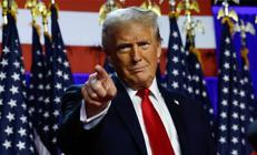 Trump faizin inmesini istiyor Powellı kovabilir mi