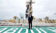 Bakan Bayraktar’dan, Karadeniz’deki Abdülhamid Han’a Ziyaret