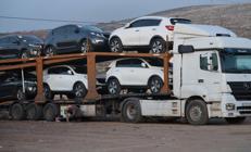 İkinci el, birinci umut Savaşın izlerini silen araçlar Suriye yolunda