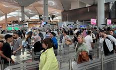 İstanbul havalimanları Türkiye nüfusunu solladı