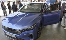 Tesla durdu, Togg rekor kırdı Yerli otomobil tarih yazıyor