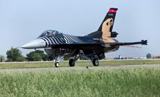 F16 Viper düğümü çözülüyor mu ABD yerine yerli ve milli sistemler takılacak... Uzman isim: Türkiye 2035te 350-400 uçağa sahip olacak