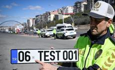 Milyonlarca sürücüyü ilgilendiren plaka kararı Ücretsiz yenilenecek