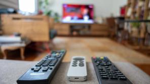 TV YAYIN AKIŞI LİSTESİ 1 HAZİRAN PAZAR || Bu akşam televizyonda hangi diziler var İşte Kanal D, Show TV, TRT 1, TV8, Star TV, Now TV, ATV yayın akışı ve tv rehberi...