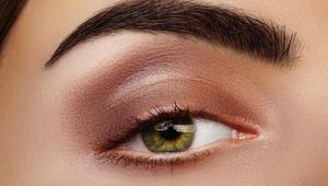 Kaşlarınızı mükemmel göstermenin 3 yolu