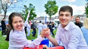 Geleneksel Engelliler Spor ve Eğlence Şenliği'nin 6'ncısı Haliç'te yapıldı