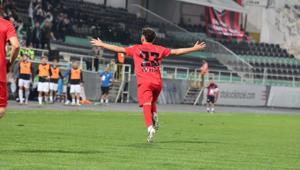 Denizli İdmanyurdu'nun çıkışı sürüyor