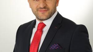 Eski belediye başkanı, bıçaklı saldırıda öldürüldü