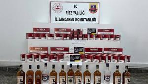 Rize’de yol kontrolünde bandrolsüz sigara ve alkol ele geçirildi