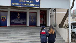 17 ayrı suçtan 80 yıl hapis cezası bulunan firari kadın Kırıkkale’de yakalandı