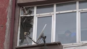 Balkondaki kombi patladı, hasara yol açtı