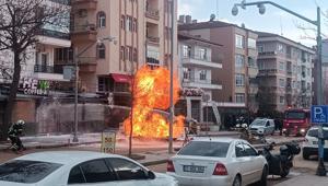 Kırıkkale'de kazı sırasında doğal gaz hattında yangın çıktı; 1 işçi yaralandı