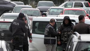 Emekli çifti dolandıran 3 şüpheli yakalandı