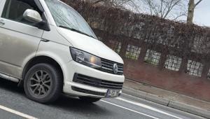  İstanbul - Eyüpsultan’da sürücüye yumruk atıp aracının aynasını kırdılar; 'Canımızı yolda mı bulduk' diye saldırdılar 