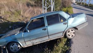 Otomobil şarampole düştü, sürücü yaralandı