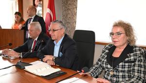 Kemer Belediyesi'nde mart meclisi 