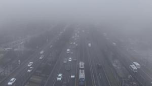 İstanbul - Haliç'te etkili olan sis havadan görüntülendi