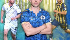 Menemen FK Yiğit Kerem'le imzaladı