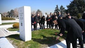 Devlet Büyükleri Anıt Mezarlığı'nda anma programı